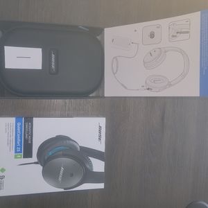 Bose QC 25     TWO pair available sold separately